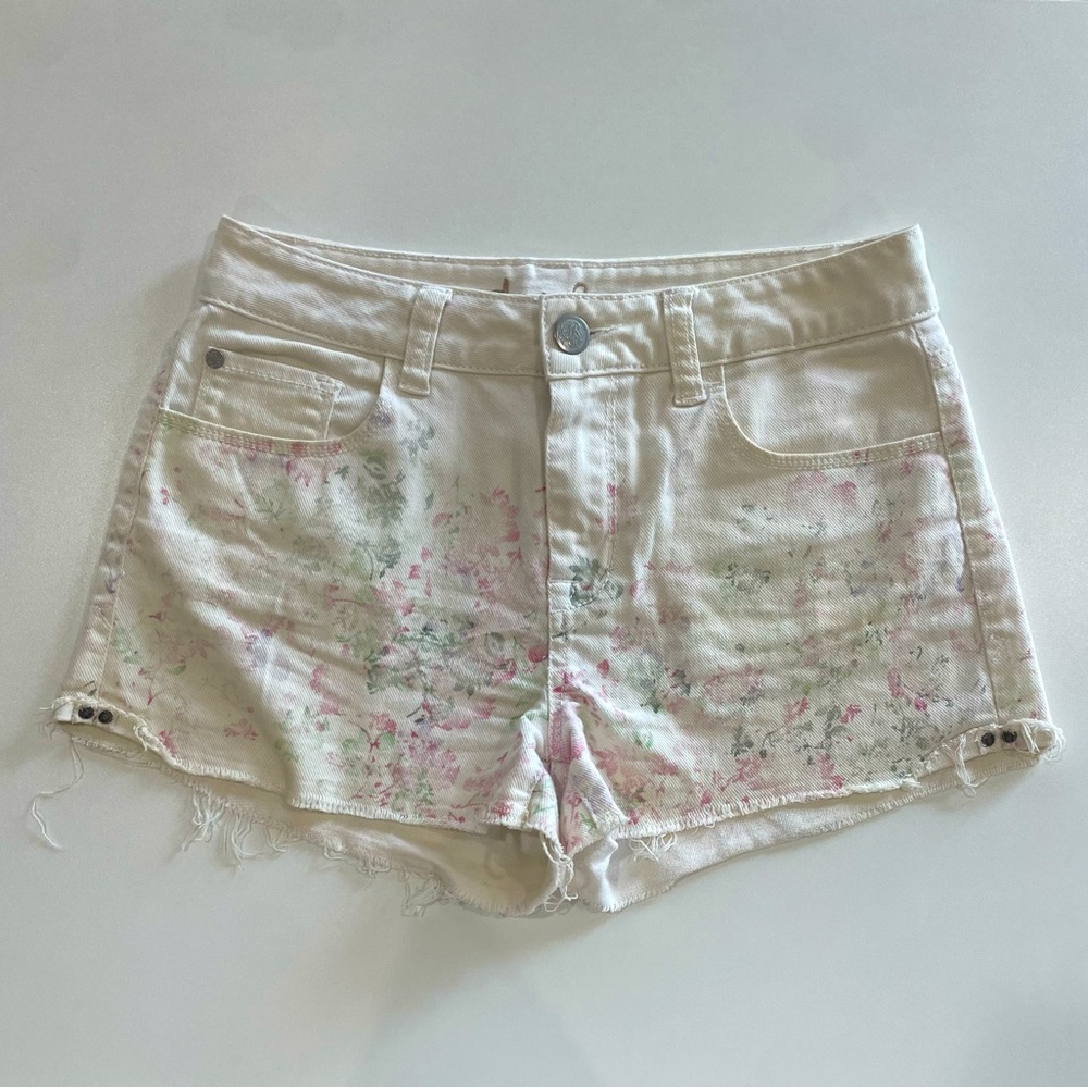 American Rag White Floral Denim Shorts 5